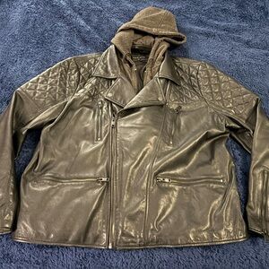 Wilson Leather Jacket With Removable Hood. Mens XL
